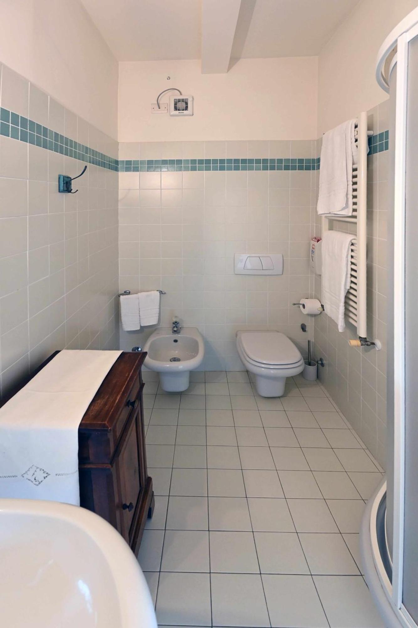 La Ca Dolga Guest House La Morra Bilik gambar