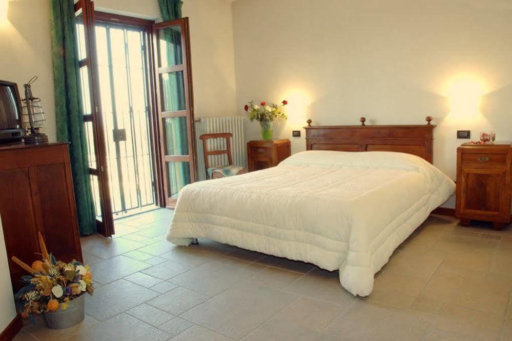 La Ca Dolga Guest House La Morra Luaran gambar